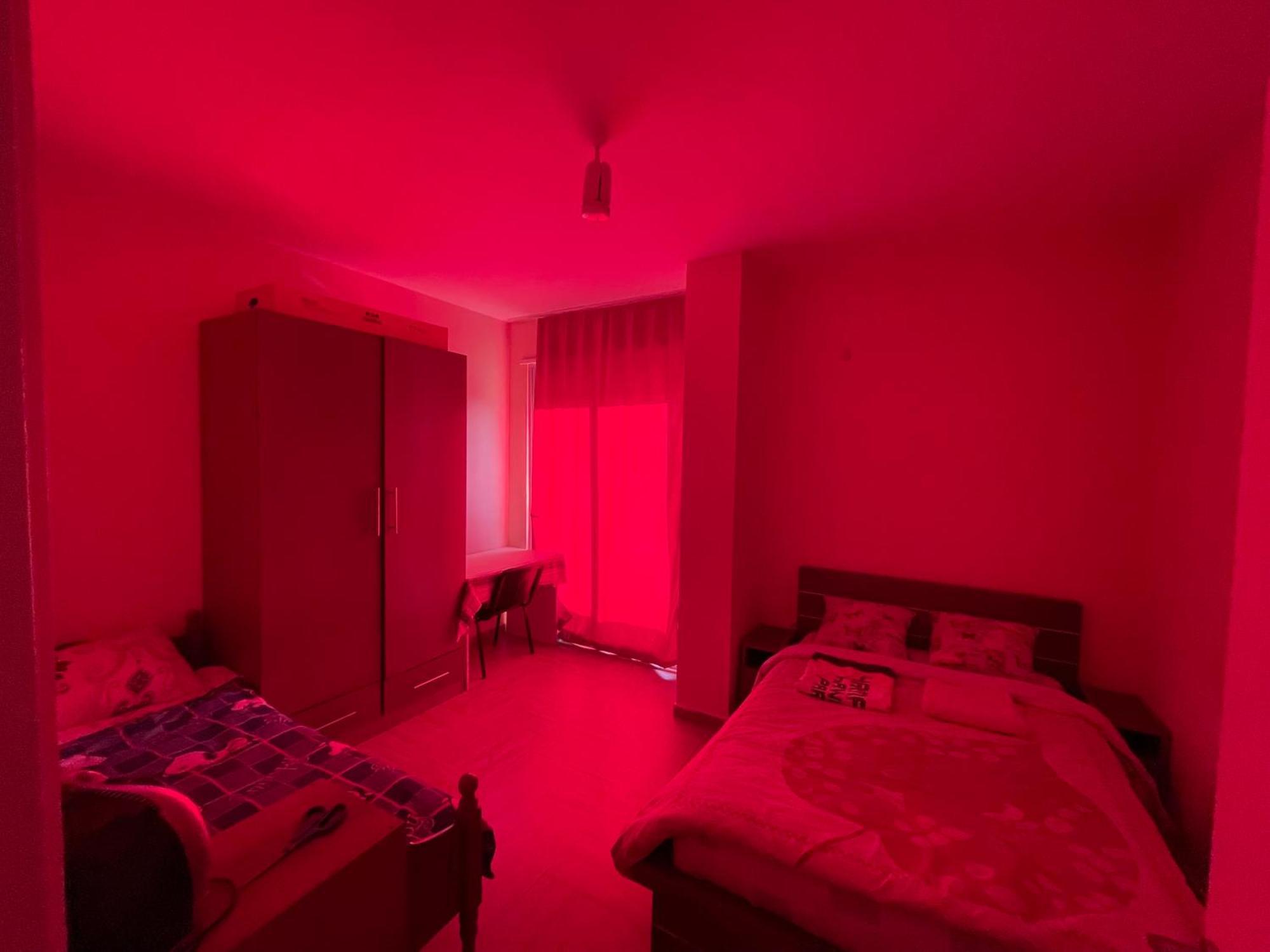 B&B - Private Rooms Tiranë Luaran gambar